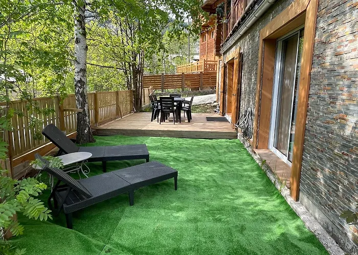 Le Cocon 4à 6 Couchages 75 M2 Avec Terasse Allos