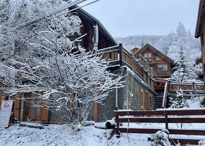 Appartement Le Cocon 4à 6 Couchages 75 M2 Avec Terasse Allos