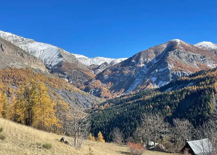 Le Cocon 4à 6 Couchages 75 M2 Avec Terasse Allos